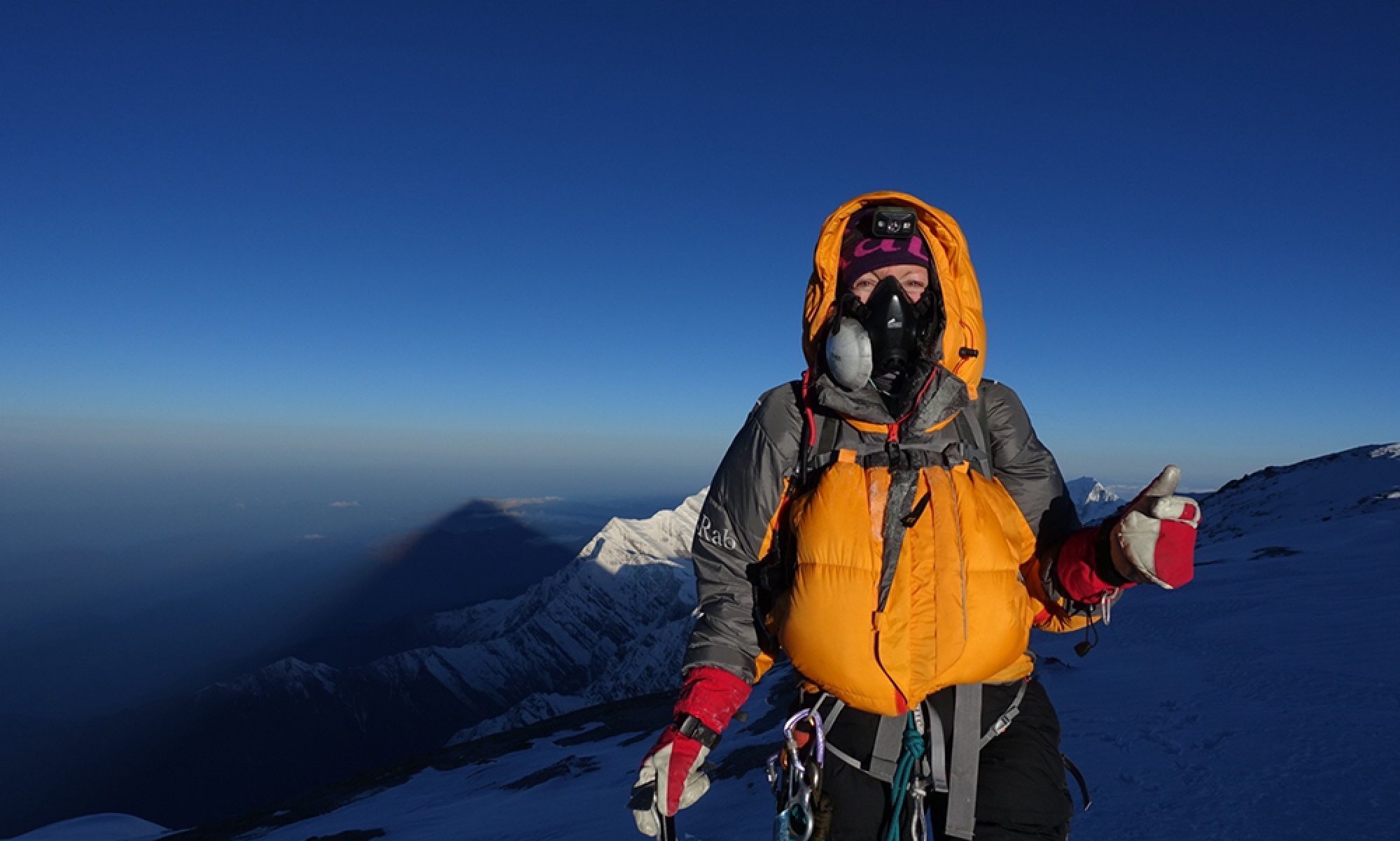 Лидия восхождение на Эверест без кислорода